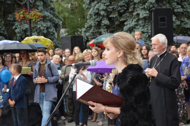 Бал випускників у Ковелі. ФОТО