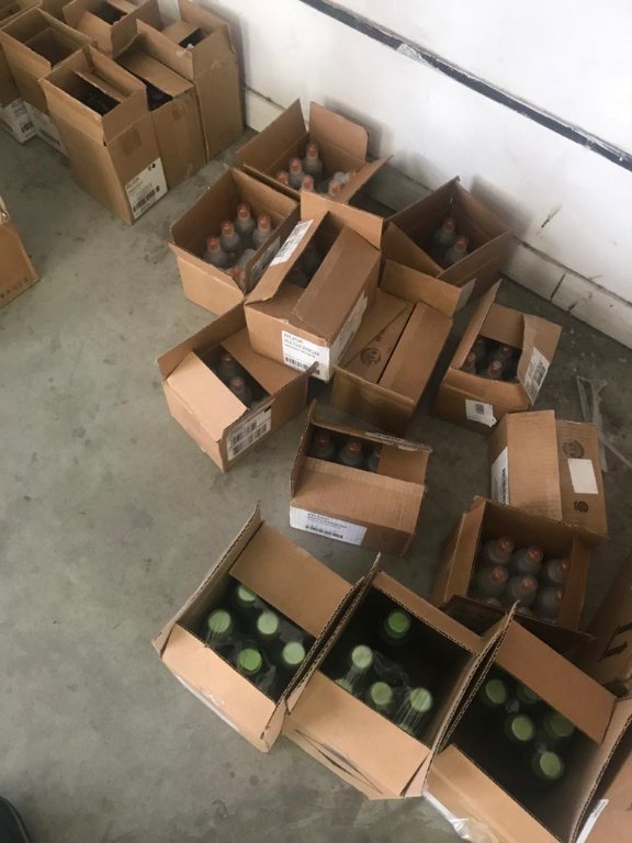 На «Ягодині» знайшли контрабанду на півтора мільйона, замасковану під «гуманітарку». ФОТО