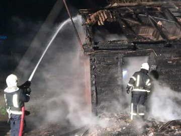 На Волині за ніч горіло два будинки. ФОТО