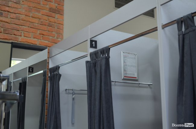 Нові брендові речі за доступною ціною: у Луцьку відкрили другий «Family Stock»*