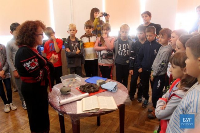 У Володимирі показали, яким посудом користувалися в ХІХ столітті