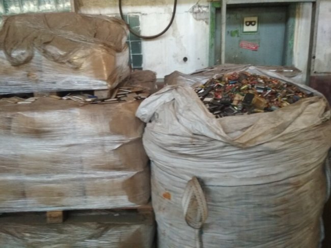 Луцьк всьоме передав на переробку небезпечні побутові джерела струму