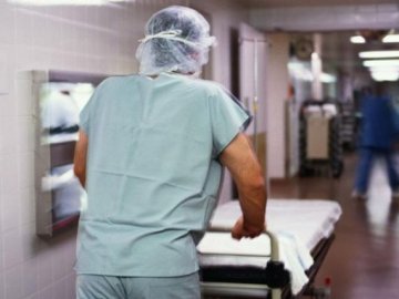 За вихідні – 16 п'яних і 5 покусаних: невесела статистика від луцьких медиків