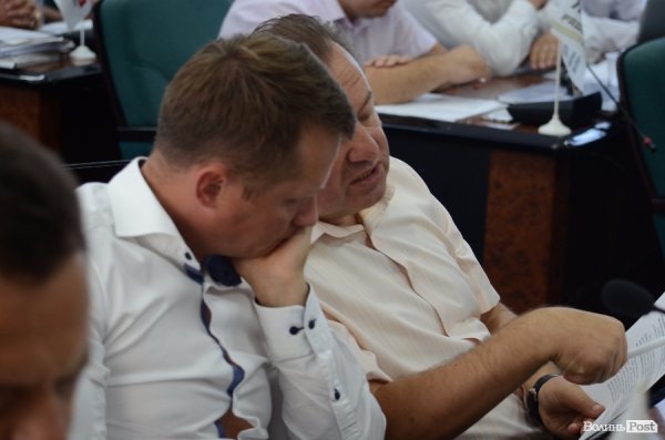 Сесія міської ради. ФОТОРЕПОРТАЖ