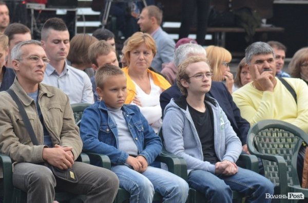 Луцький замок зустрічав останню ніч літа джазом. ФОТО 