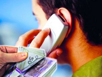 Телефонні аферисти: банкір розповів про схеми обману