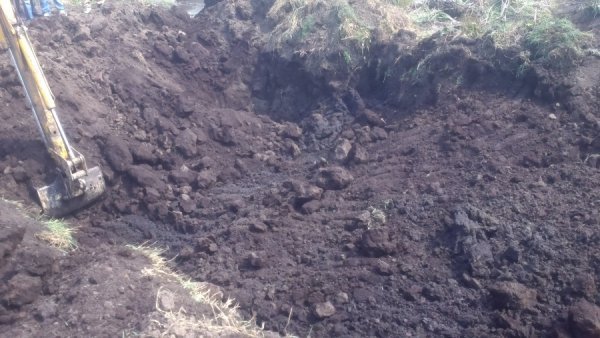 Під Луцьком зупинили незаконний видобуток чорнозему 