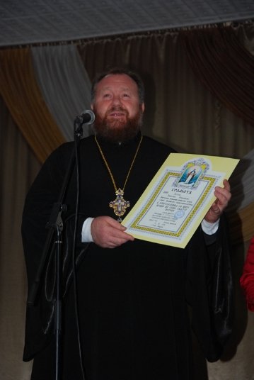 Луцькі школярі отримали подарунки. ФОТО