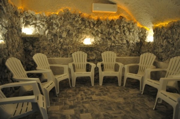 У Луцьку лікують солотвинською сіллю*