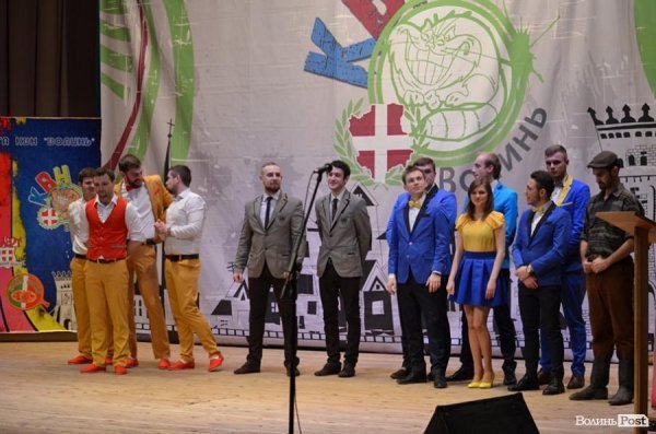 На «Кубку Любарта» у Луцьку «їли» снігурів. ФОТО. ВІДЕО