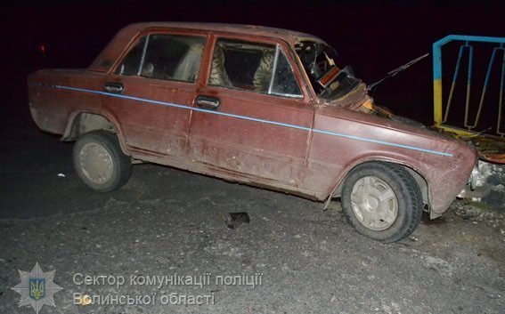 Аварія на Волині: авто перетворилося в металобрухт