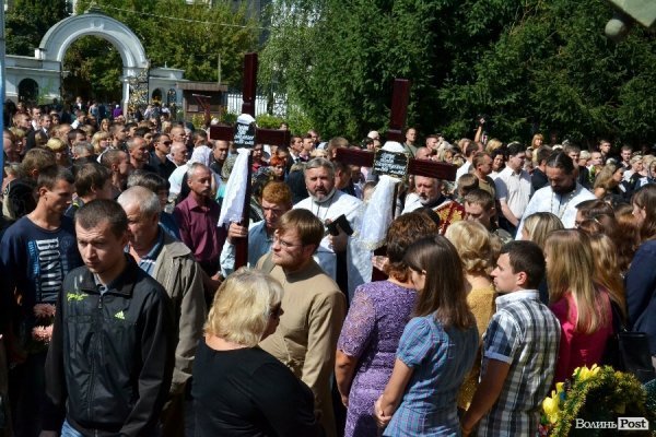 У Луцьку провели в останню путь двох бійців 51-ої бригади. ФОТО