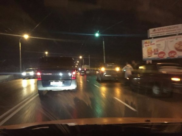 ДТП у Луцьку: в автівки на ходу відчепилося колесо. ФОТО