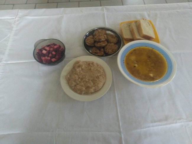 Показали, чим годують в'язнів луцького СІЗО. ФОТО