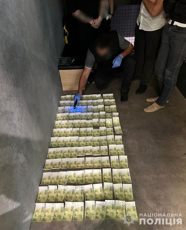 28-річний волинянин за 12 тисяч євро переправляв за кордон військовозобов`язаних чоловіків  