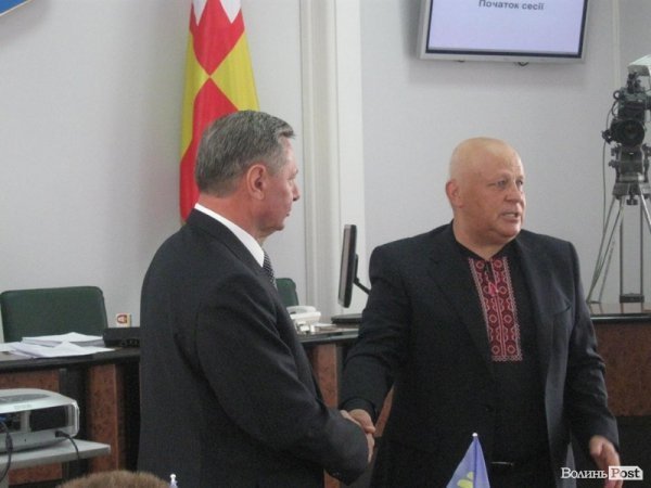 Як Кварцяний вітав мера Луцька з 55-річчям. ФОТО