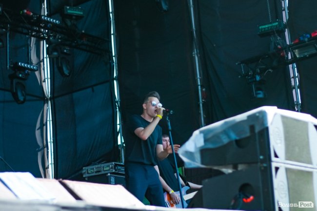 «Шикидим», лірика і вибуховий «O.Torvald»: перший день «Бандерштату». ФОТО