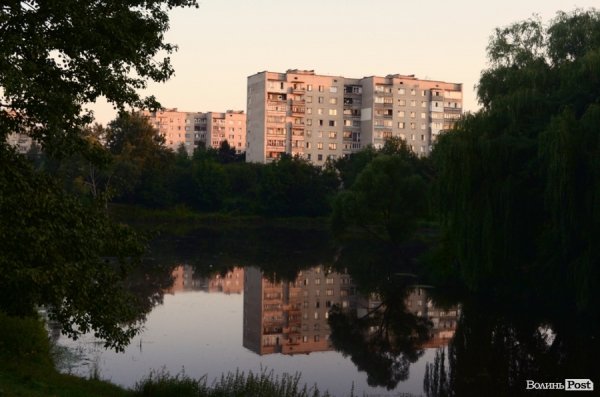 А природа, ніби в очікуванні щоденного дива