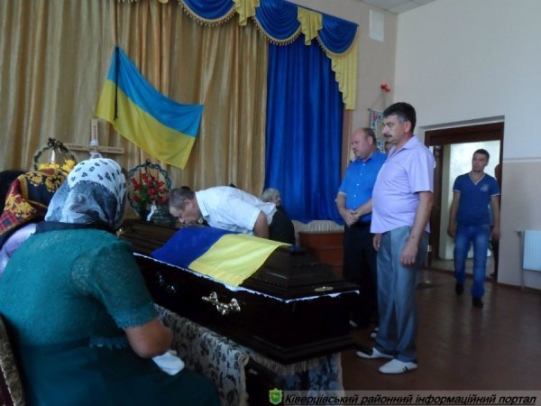 Поховали волинянина, що загинув в бою під Донецьком. ФОТО