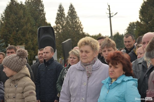 В Гаразджі освятили пам’ятники Героїв, які загинули в АТО. ФОТО
