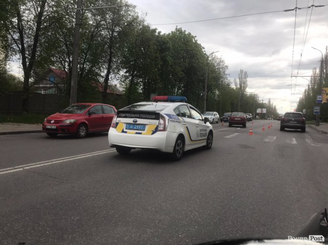 У Луцьку водійка збила 16-річного хлопця: його госпіталізували. ФОТО