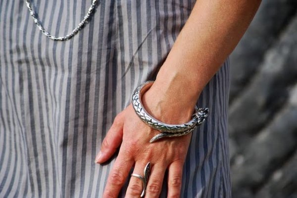 Волонтерки з Луцька, щоб допомогти українським воїнам, спробували себе у ролі моделей. ФОТО