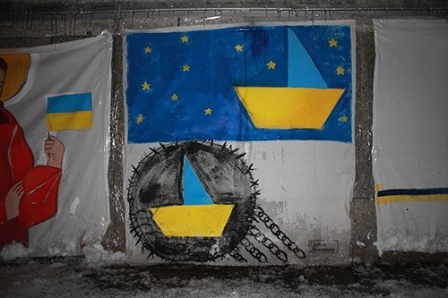 Революційні плакати Євромайдану. ФОТО