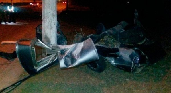 Авто розірвало на частини: аварія із військовими в Маріуполі