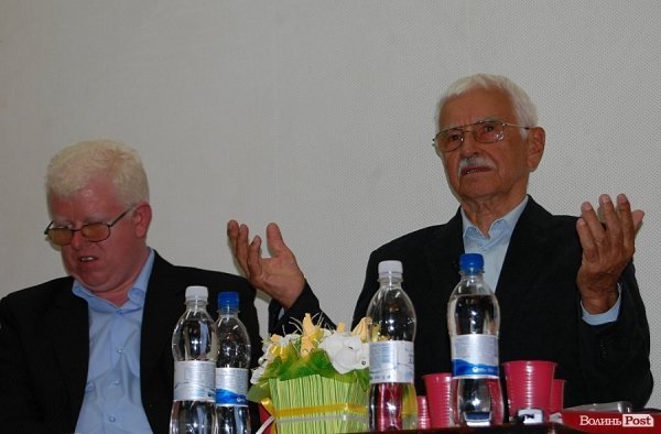 «Українці бояться, самі не знаючи чого», – Євген Сверстюк