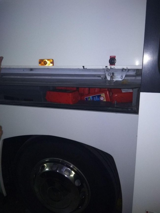 Лучанин втратив «тюнінгований» сиром рейсовий автобус 