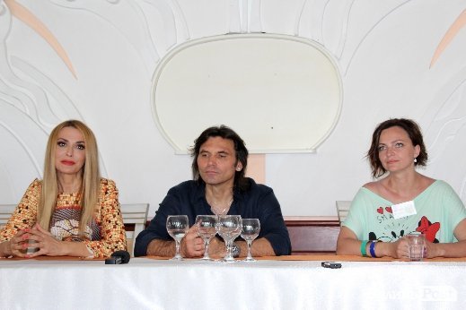 Ольга Сумська лучанкам: «Народжуйте, бо діти - то і є наша сила»