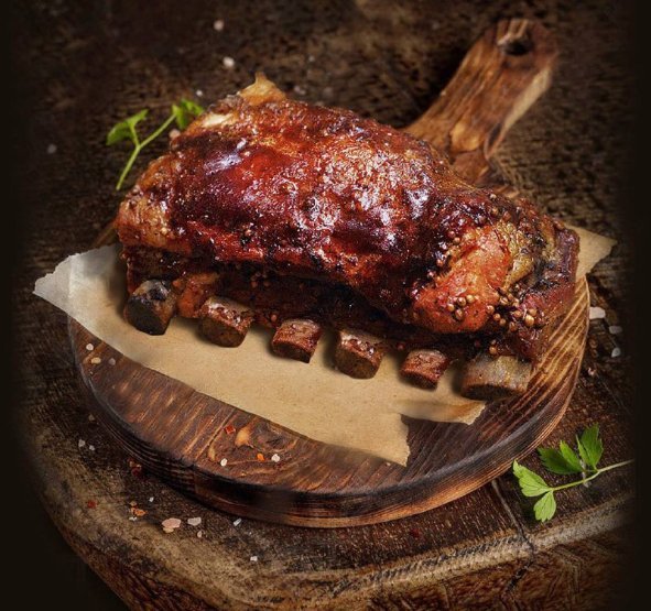 М’ясо із техаського смокера: в чому секрет неймовірного смаку і де скуштувати у Луцьку*