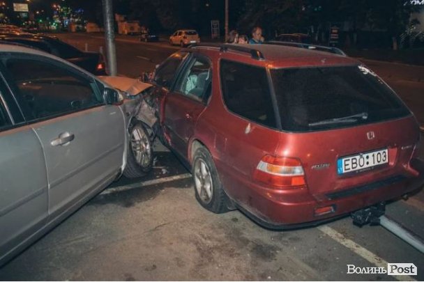 У Києві п’яний водій розбив 7 автівок і заснув перед патрульними
