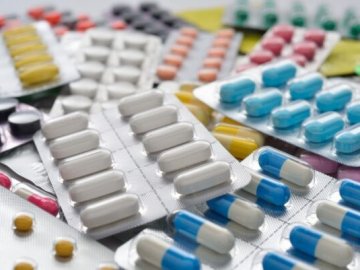 В Україні розширять перелік тих, кому дозволять купувати ліки за «ковідну» тисячу