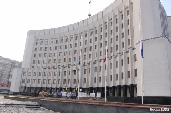 Волинська ОДА: ніч і ранок після штурму. ФОТО