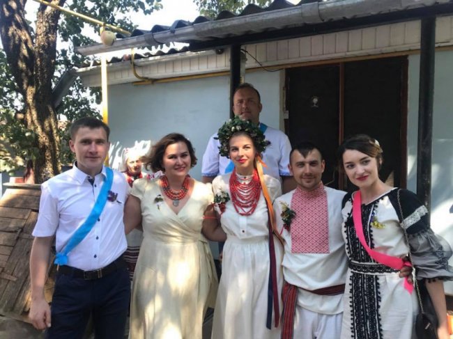 Обряди, короваї і пісні: сільський голова з Волині гучно відгуляв весілля. ФОТО. ВІДЕО