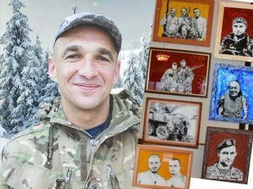 Луцьк: кличуть на виставку картин, які створив атошник