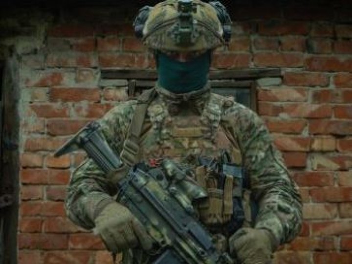 Бійці ССО вдарили по новому НПЗ у росії: завод зупинено