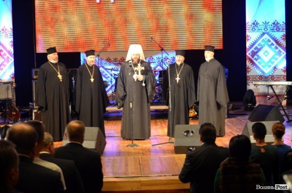 У Луцьку відзначили премією «Люди року» героїв АТО та волонтерів. ФОТО