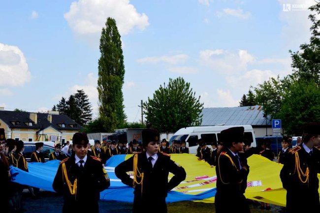 У Луцьку відбулась хода із вишитими рушниками. ФОТО