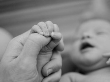 На Волині судили горе-матір, через яку померло немовля