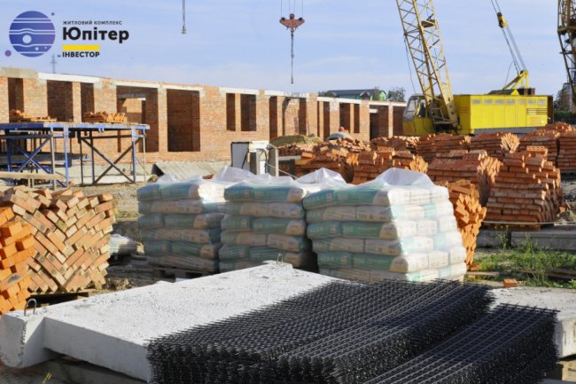 У другому будинку ЖК «Юпітер» — у розпалі внутрішні роботи*