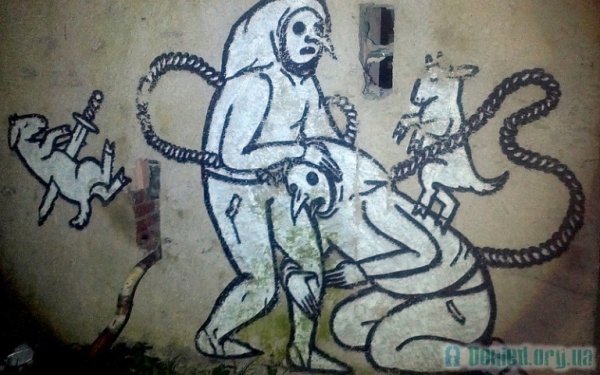 Екскурсія «одним оком»: насосна станція в луцькому парку. ФОТО