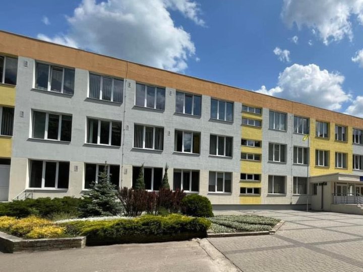 Луцькі школярі завершать навчальний рік наприкінці травня