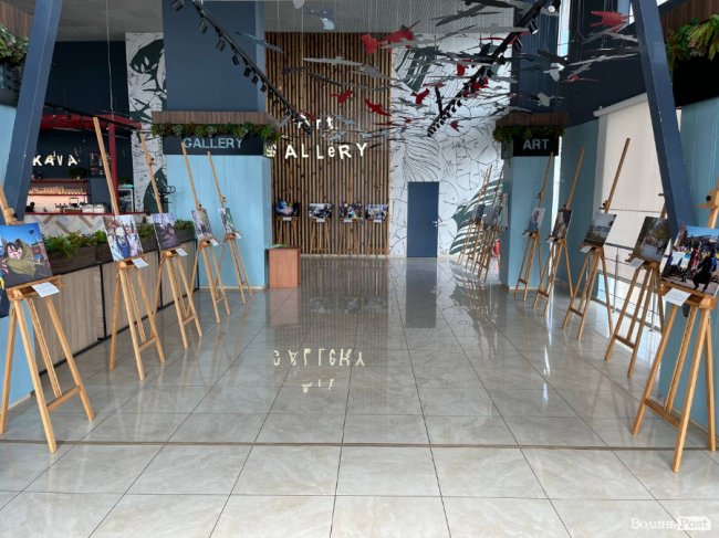 У Луцьку відкрили виставку світлин, автором яких є воїн волинської бригади 