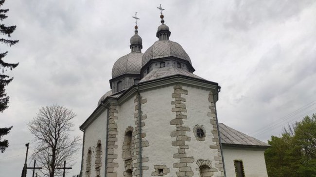 Військовий із Волині та переселенка з Херсона побралися на Тернопільщині