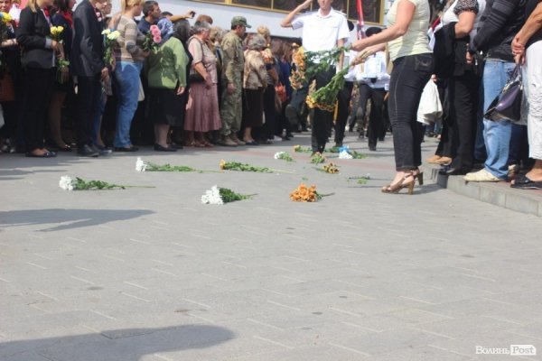  У Луцьку прощалися з загиблими айдарівцями. ФОТО