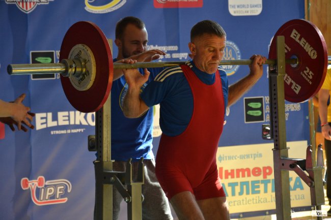 У Луцьку змагались пауерліфтери-ветерани. ФОТО