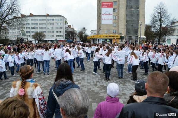 У центрі Луцька – Великодні розваги