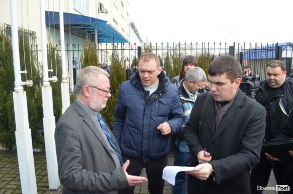 Активісти луцького Майдану попросили в Євросоюзу санкцій проти «репресантів». ФОТО